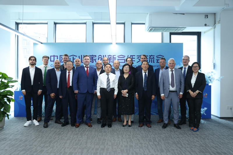 1727165007762342.jpg 932d1708fe8681278305a794f53e3a4.jpg