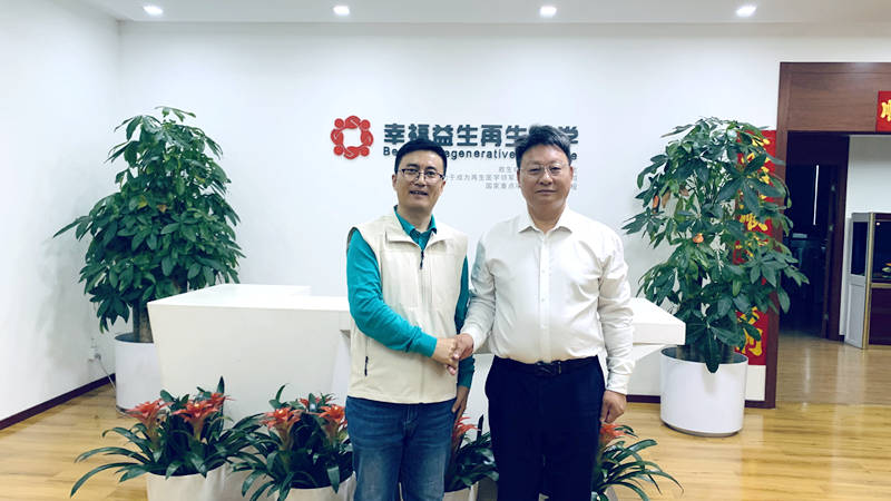 1727538971418195.jpg 7f822fb33a32e5c17a7c1b40c4da8d9.jpg