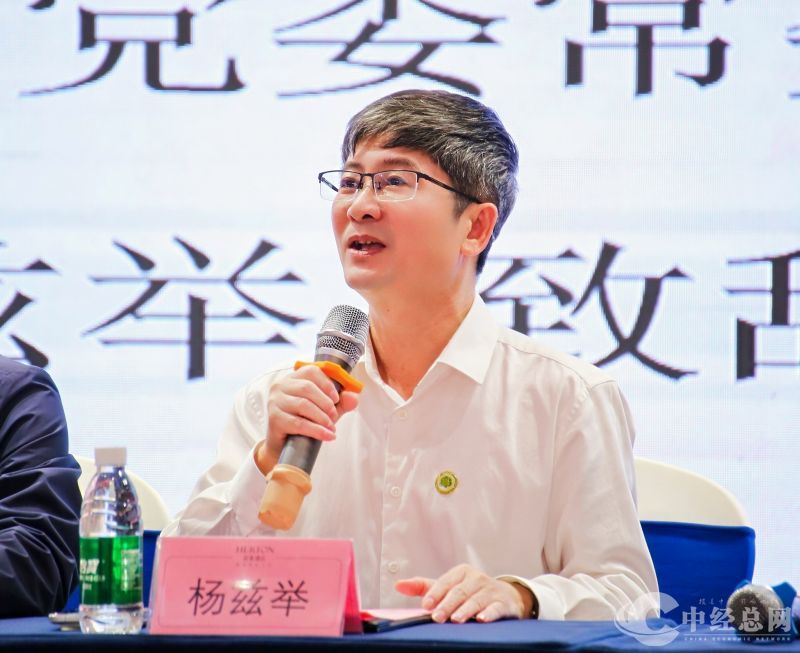 1733108211465397.jpg 2I9A1820-opq3339795526.jpg