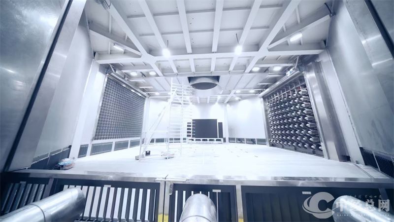 1757930691593621.jpg 风洞.jpg