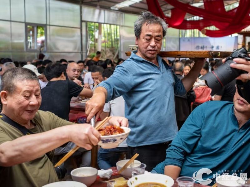 1759222852926257.jpg 5.jpg