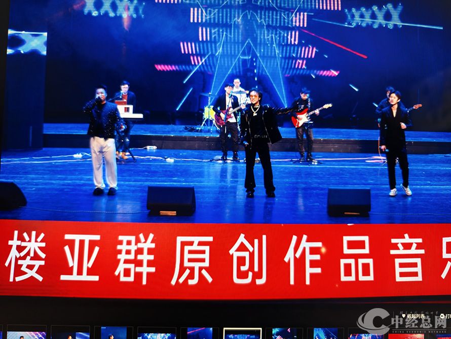 1761437948652952.jpg 4.jpg