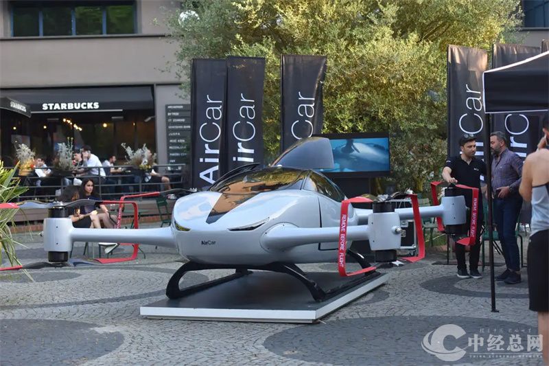 1761566689266663.jpg 土耳其飞行汽车.jpg