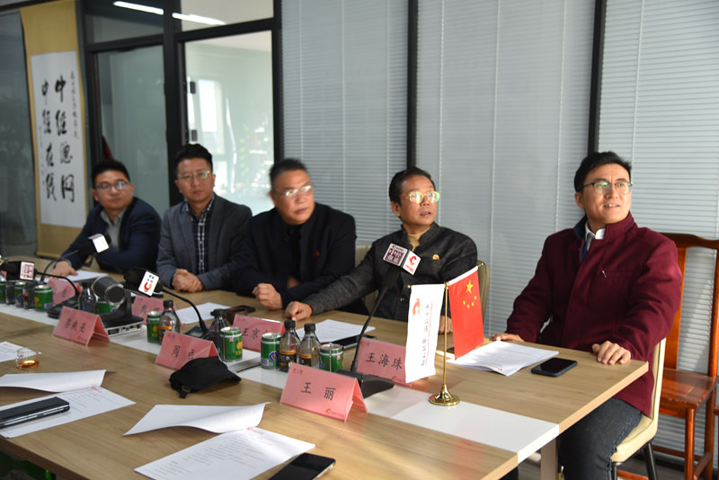 1764773765444464.jpg 微信图片_20251203222614_392_198.jpg